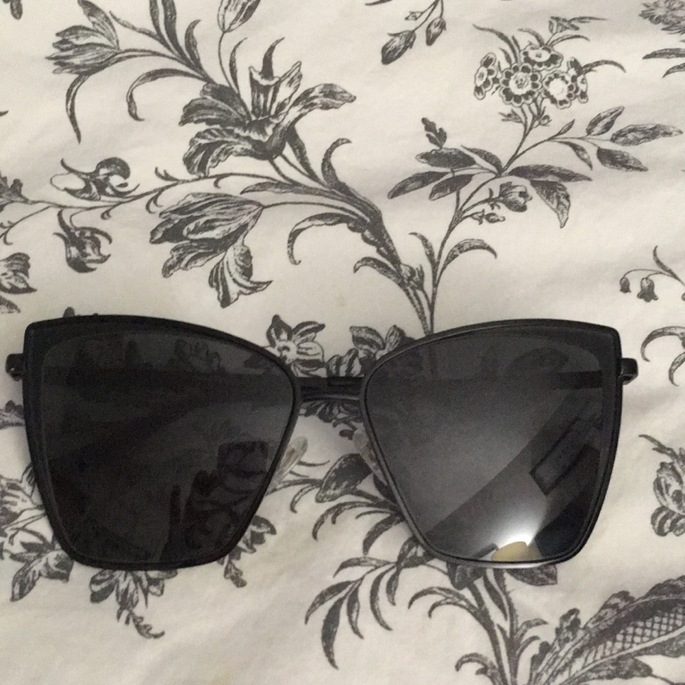 Diff sunglasses
